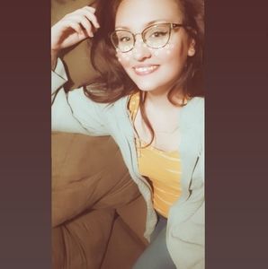 Meet your Posher, Keeley